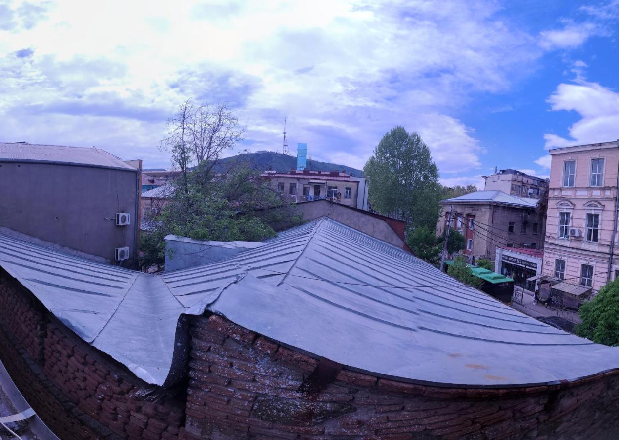 Kiev Hostel ティビリシ エクステリア 写真