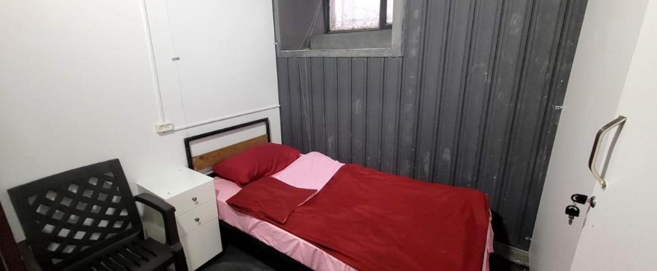 Kiev Hostel ティビリシ エクステリア 写真