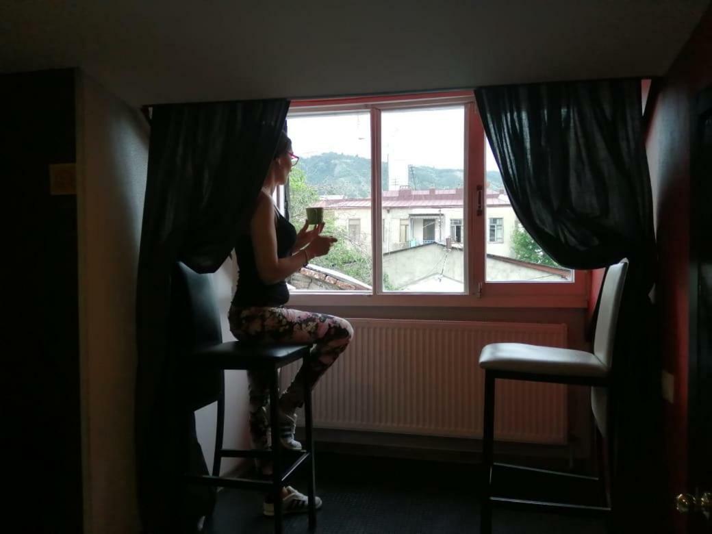 Kiev Hostel ティビリシ エクステリア 写真